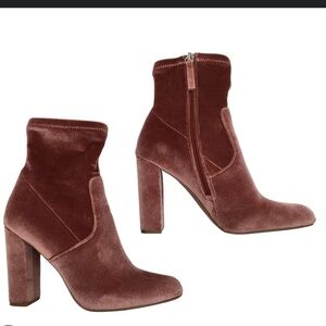 Steve Madden Editor Booty Dusty Rose Velour Size 8 Worn Once